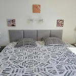 Mazet Climatise Vue I Piscine I Parking I Wifi I Linge Et Menage Inclus * Sainte-Maxime
